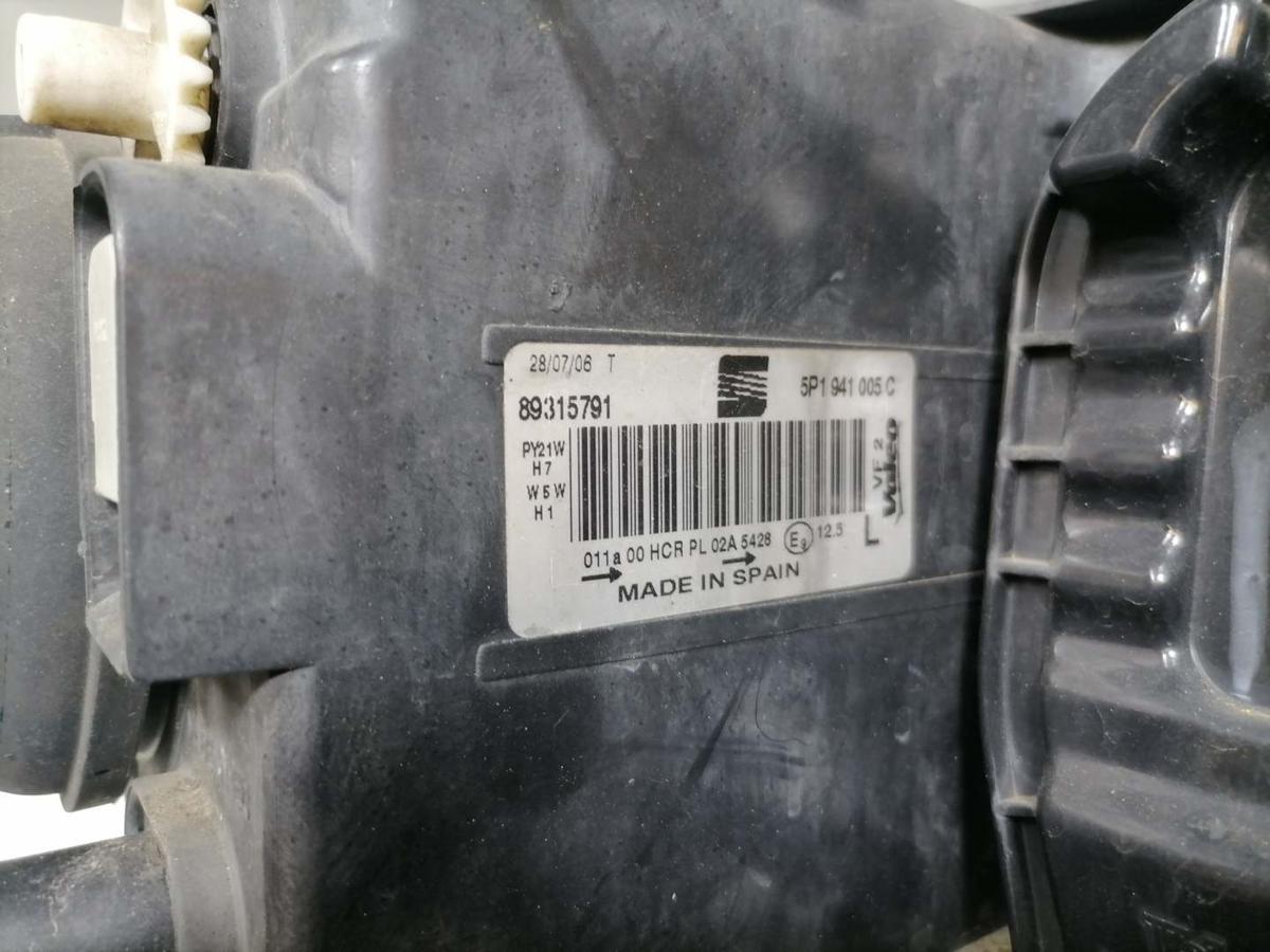 Seat Leon 1P original Scheinwerfer links Halogen BJ06